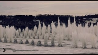 —мотреть онлайн Серия больших взрывов льда на реке